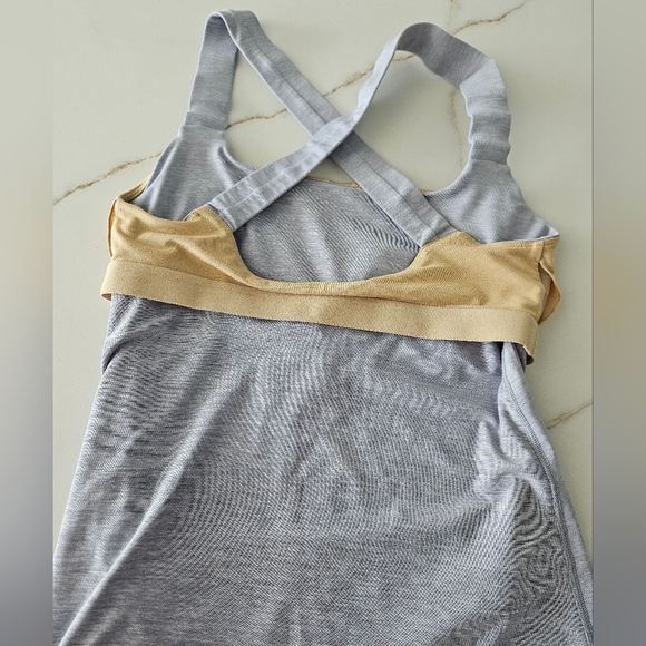 Lululemon Top Speed Tank Heathered Silver Slate Size 6 - Picture 13 of 14